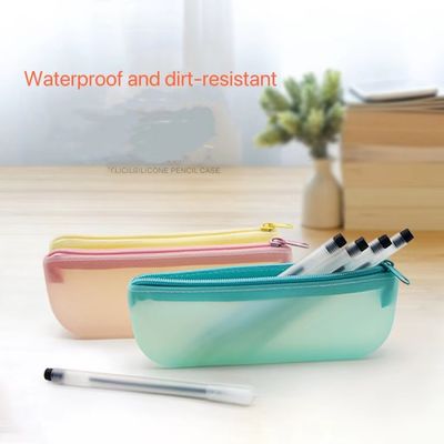 19*7*2.8cm Herramientas de lápiz para estudiantes Bolsa de almacenamiento de silicona en diseño colorido con logotipo personalizado