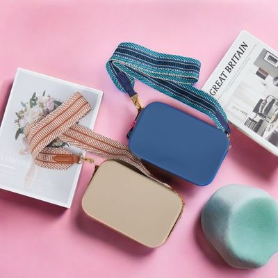 Accesorios de bolsa de cremallera versátil libre de BPA para mujeres Organizador de pinceles de maquillaje