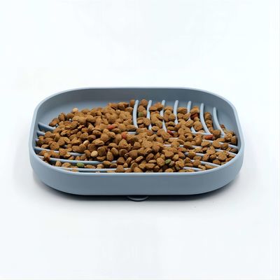 2024 Silicona para mascotas de alimentación lenta BPA Free Licking Mat para perros y gatos Gran vaso de succión