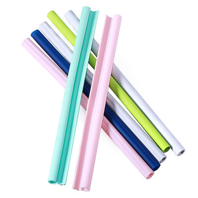 Shenzhen vende paja abierta de silicona libre de BPA para viajes Color personalizado 230*11mm/17g