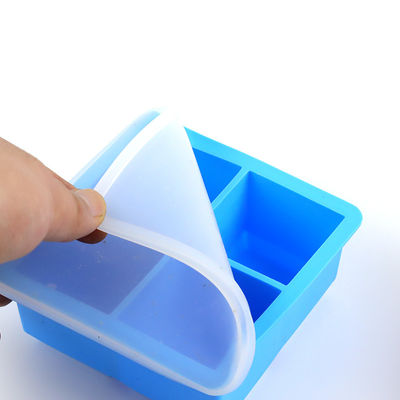 Logotipo personalizado 116g Bpa Free Silicone Ice Cube Tray Con Supuesto de forma de molde de tapa