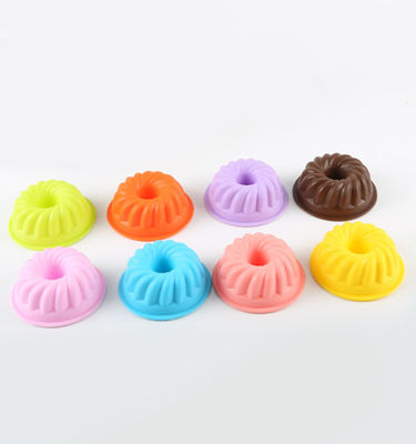 Molde de rosquilla de silicona ideal para hornear y almacenado en varias formas