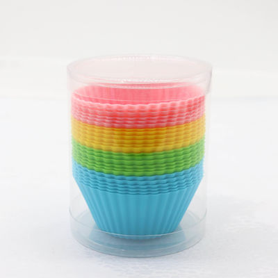 24pcs / 12pcs paquete de logotipo personalizado aceptable silicona no adhesivo Cupcake forros para la fiesta