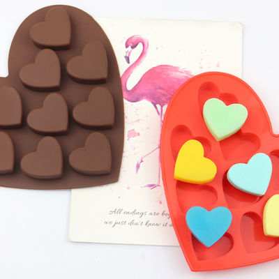 Molde desechable de jabón de silicona rojo oscuro para 10 artículos de cocina de chocolate en forma de corazón