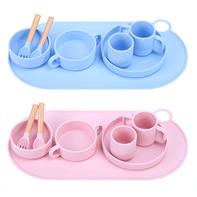 Diseño moderno placemat de silicona redondo de vieira para mesa de comedor de niños OEM / ODM bienvenido