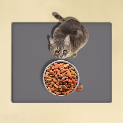 Color personalizado de silicona de comida para perros bandeja de alfombra antideslizante resistente al agua alfombra de alimentación para mascotas libre de BPA